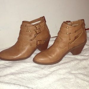 Light brown ankle boots